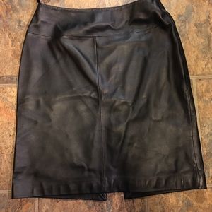 Genuine leather skirt